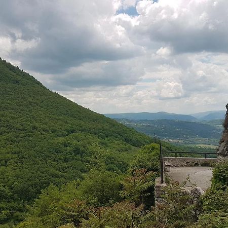 La Casetta Del Pellegrino Apartamento Poggio Bustone Exterior foto